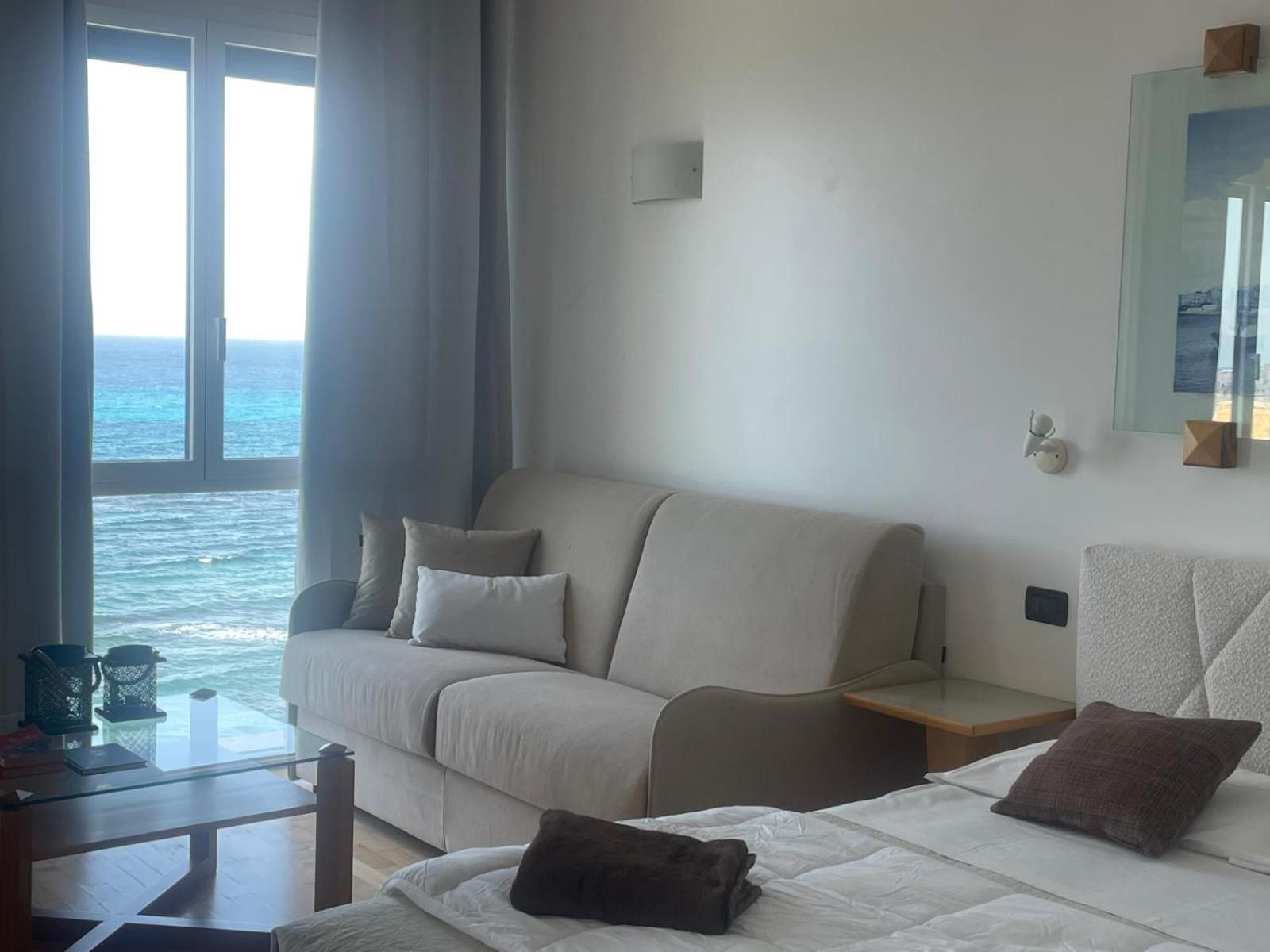 Garibaldi Sea Suites Trapani Exteriör bild
