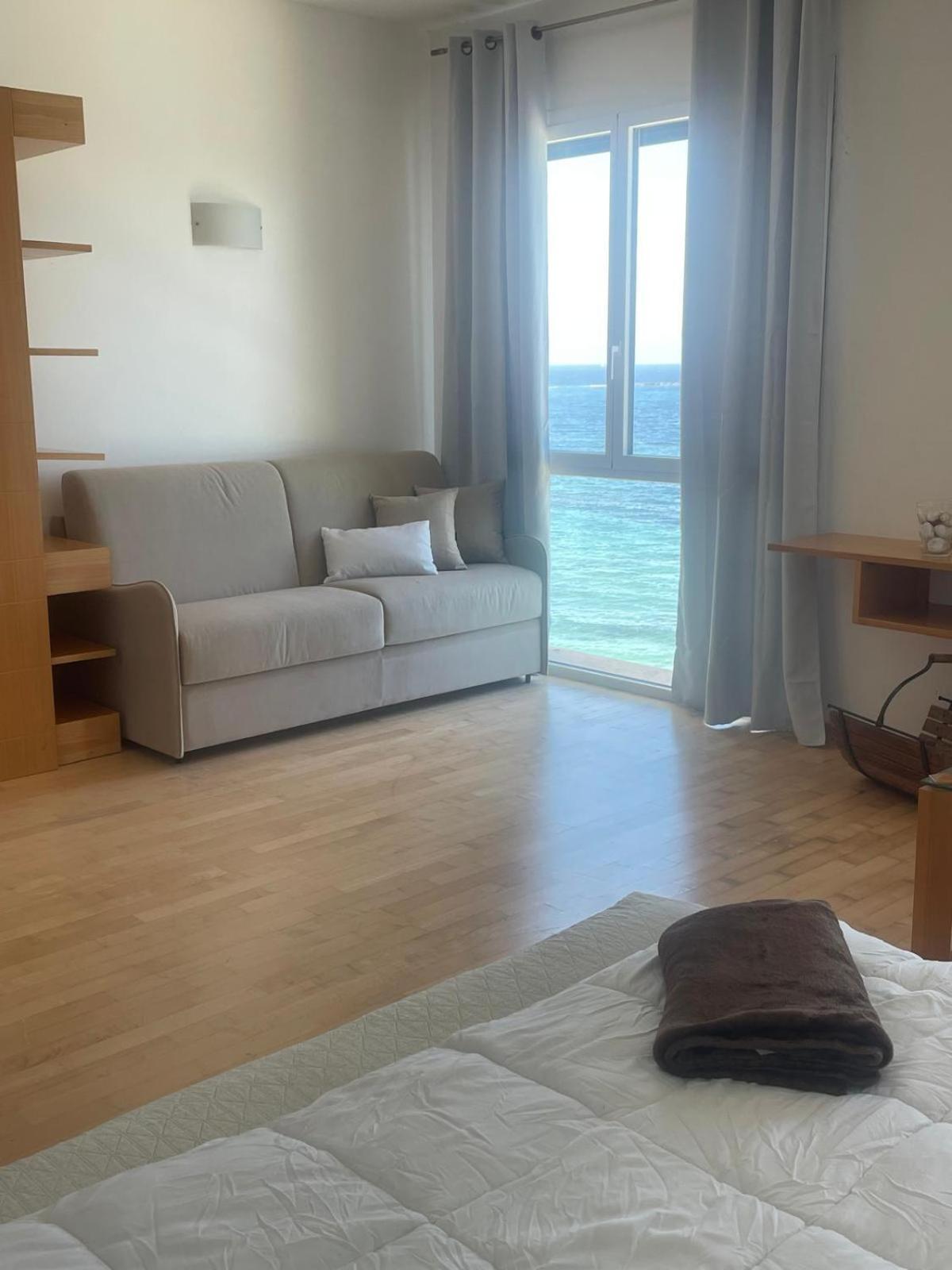 Garibaldi Sea Suites Trapani Exteriör bild